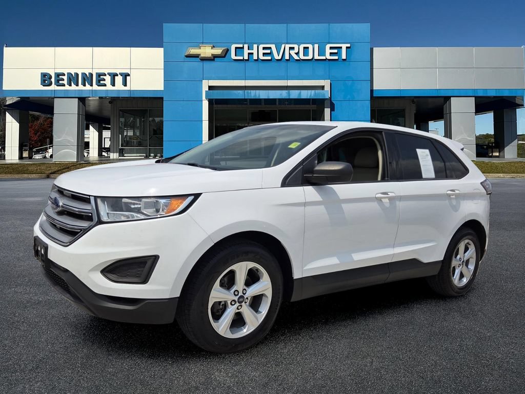 Used 2016 Ford Edge SE FWD image 3