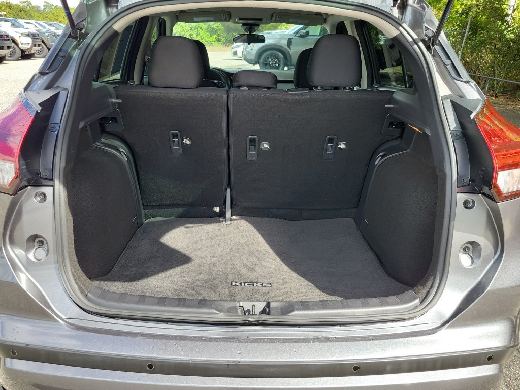 Certified 2024 Nissan Kicks S FWD image 9