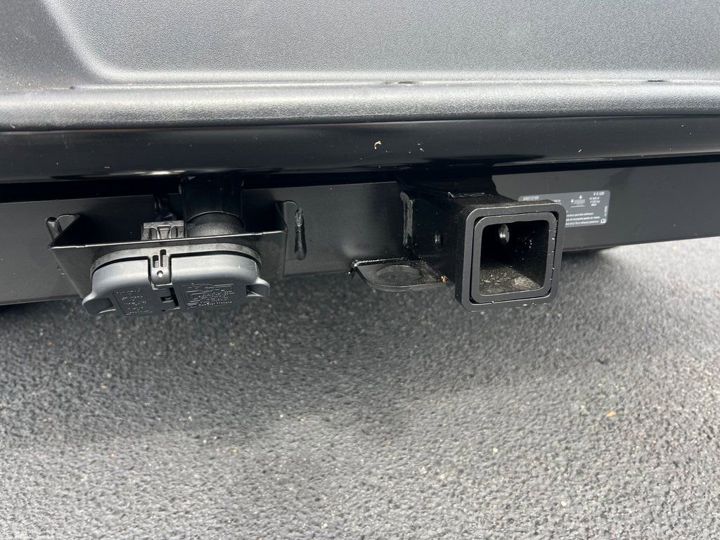 New 2025 Chevrolet Express 2500 Extended w/ Driver Convenience Package image 18