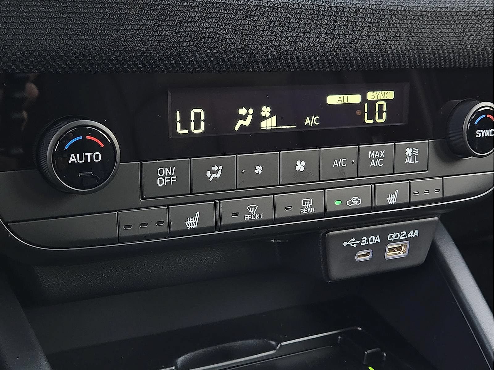New 2026 Subaru Outback Premium AWD/4WD image 16