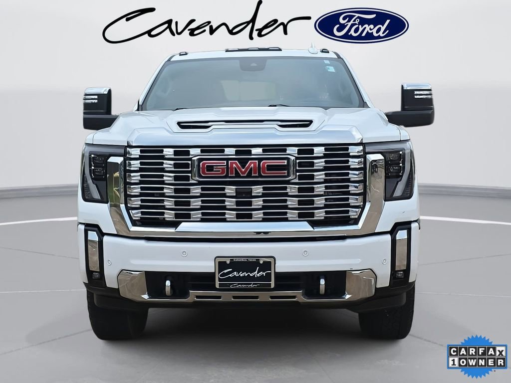 Used 2024 GMC Sierra 3500 Denali w/ Denali Reserve Package image 2