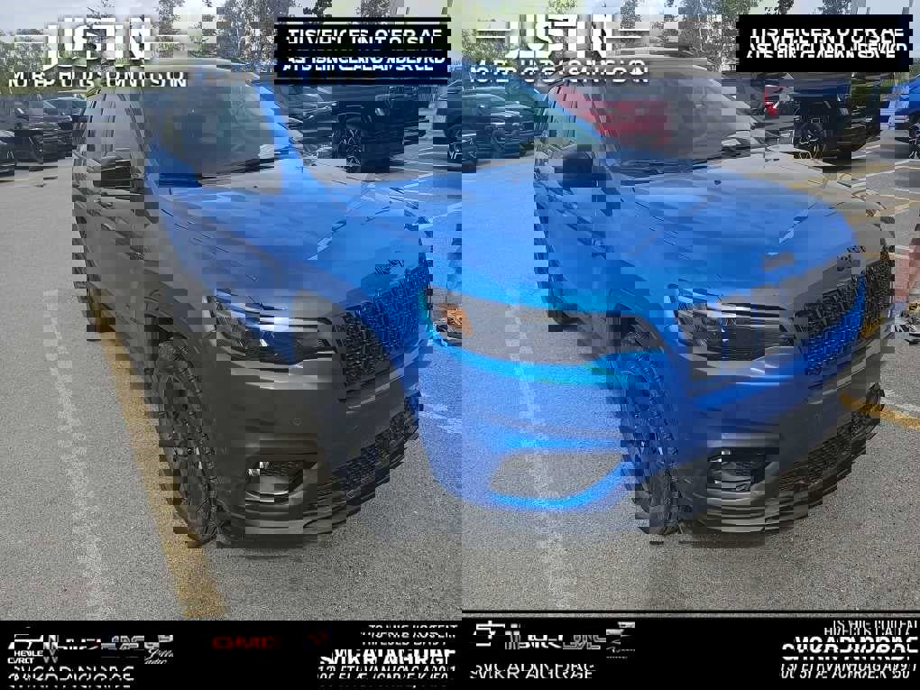 Used 2023 Jeep Cherokee Altitude Lux w/ Lux Elite Package