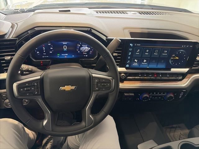 New 2026 Chevrolet Silverado 1500 LT AWD/4WD image 13