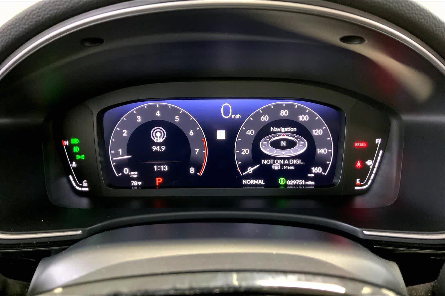 Used 2022 Honda Civic Touring image 25