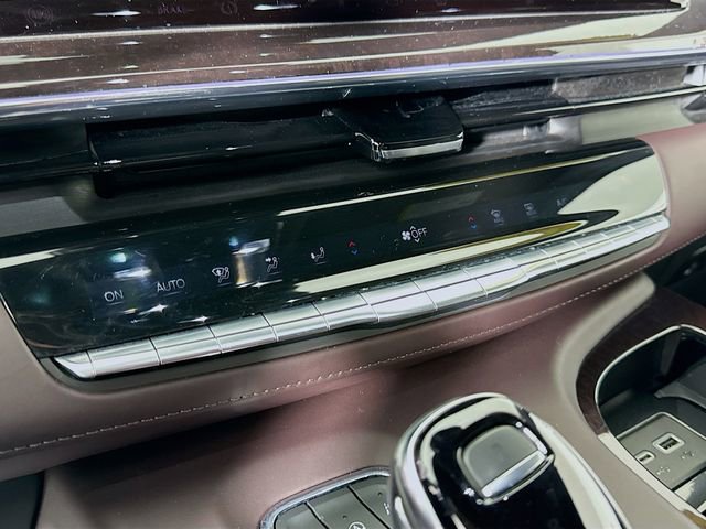 Used 2021 Cadillac Escalade Sport Platinum image 35