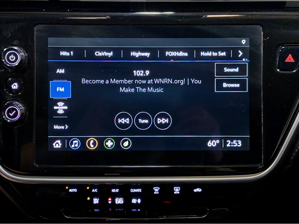 Used 2023 Chevrolet Bolt EUV LT w/ Driver Confidence Package FWD image 11