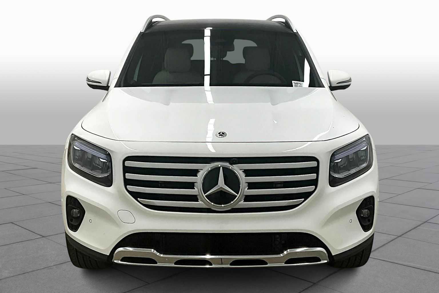 New 2026 Mercedes-Benz GLB 250 image 3
