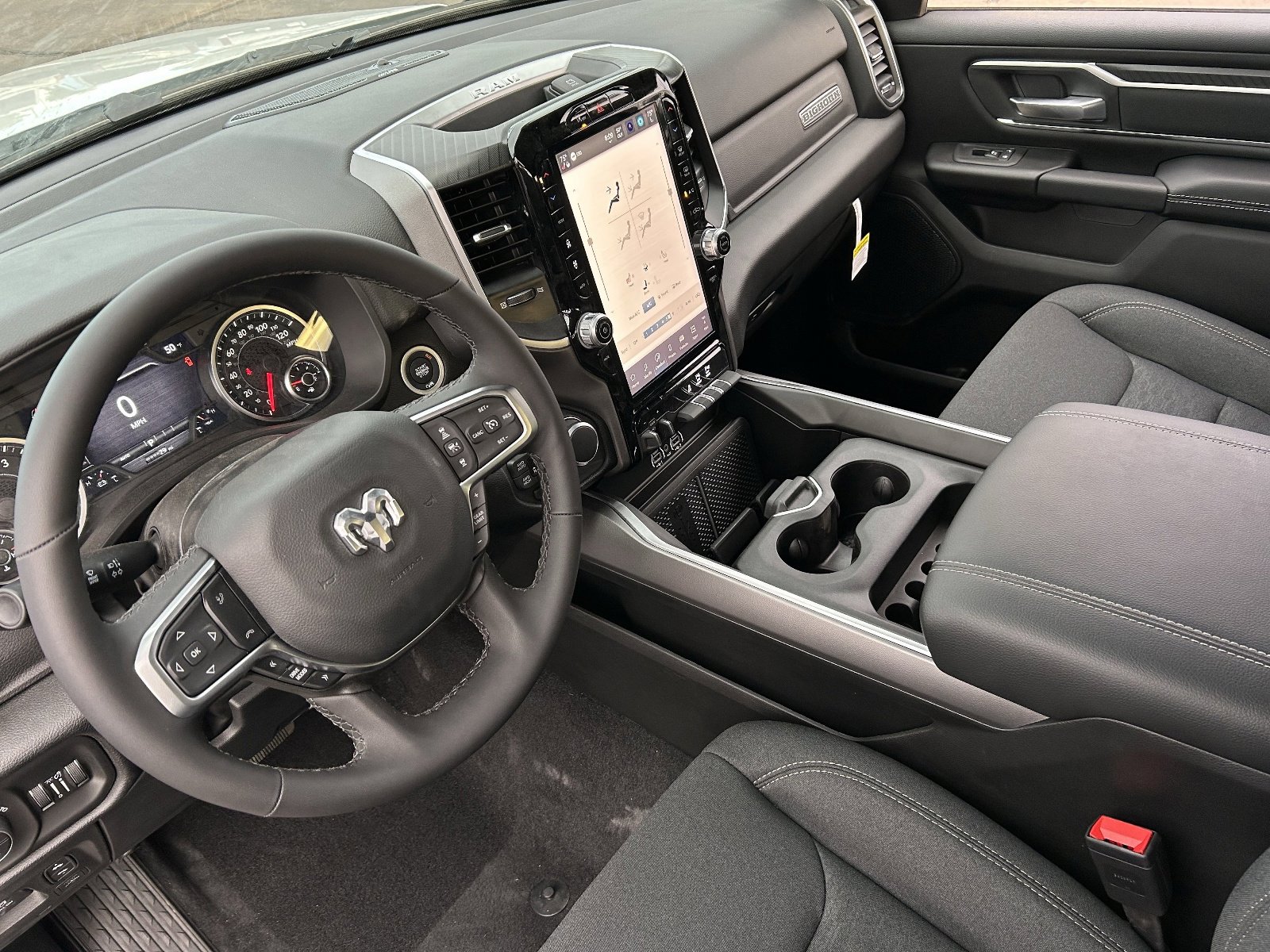New 2026 RAM 1500 Big Horn AWD/4WD image 15