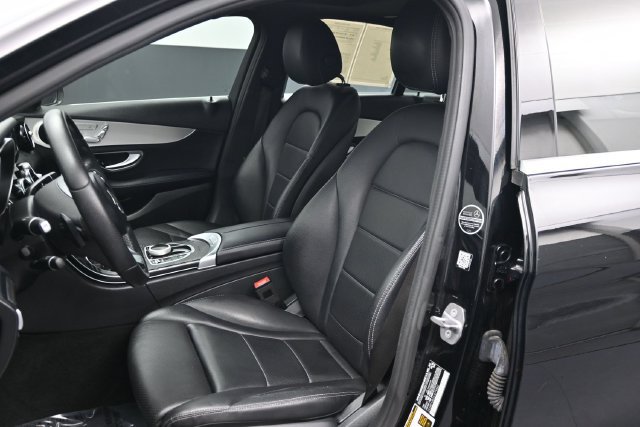 Used 2018 Mercedes-Benz C 300 Sedan image 5
