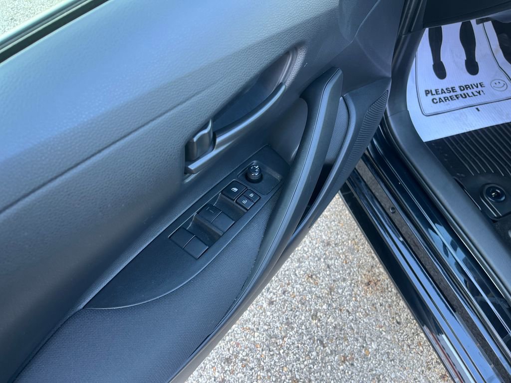 Certified 2023 Toyota Corolla LE image 12