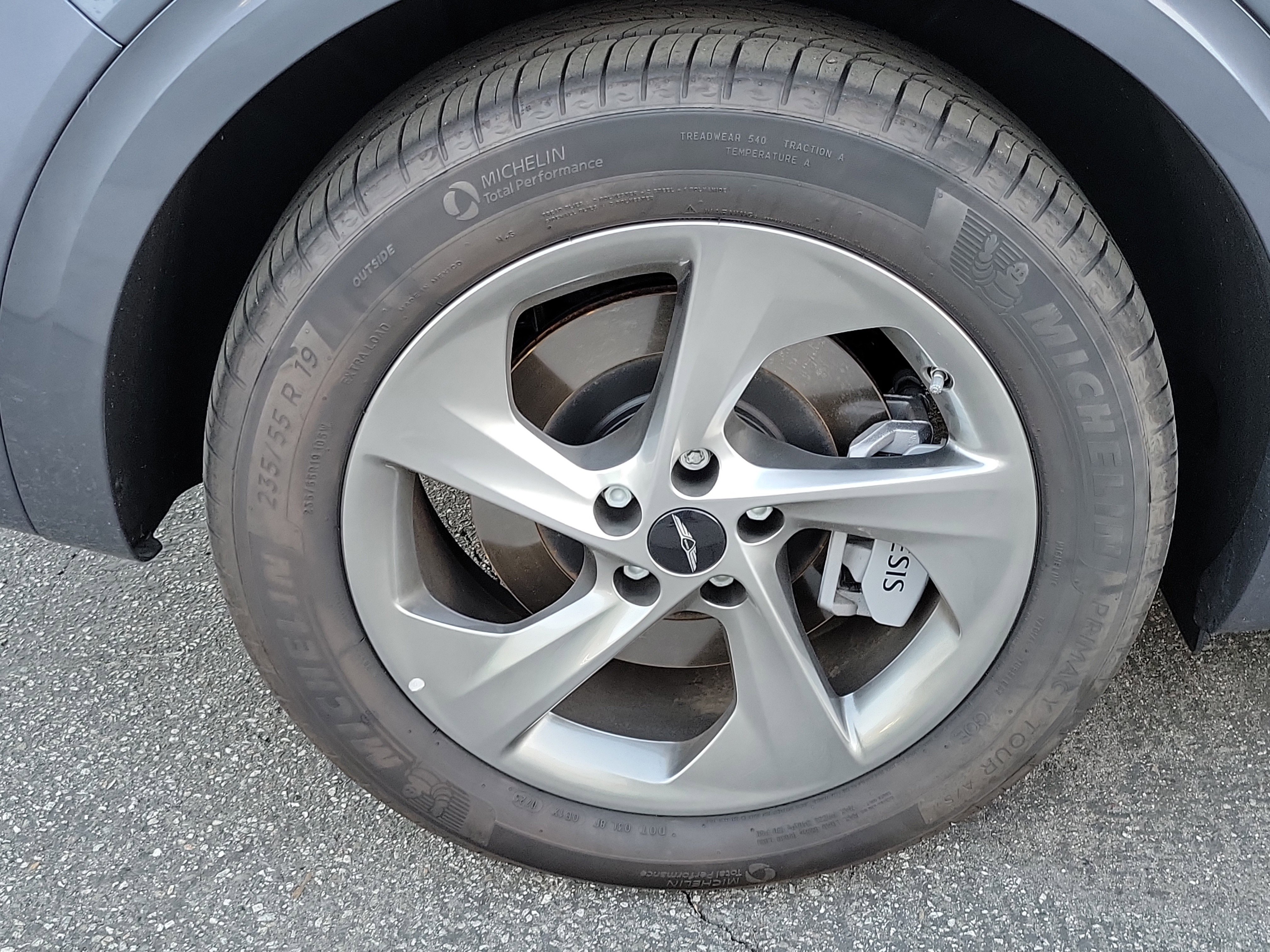 Certified 2026 Genesis GV70 2.5T Select image 24