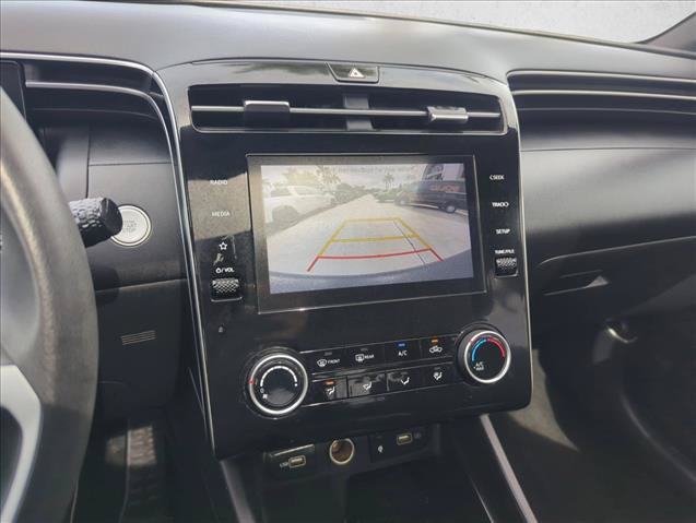 Used 2023 Hyundai Santa Cruz Night AWD/4WD image 11