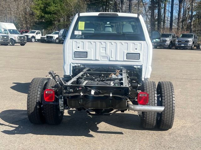 New 2026 Ford F550 4x4 Regular Cab Super Duty image 4