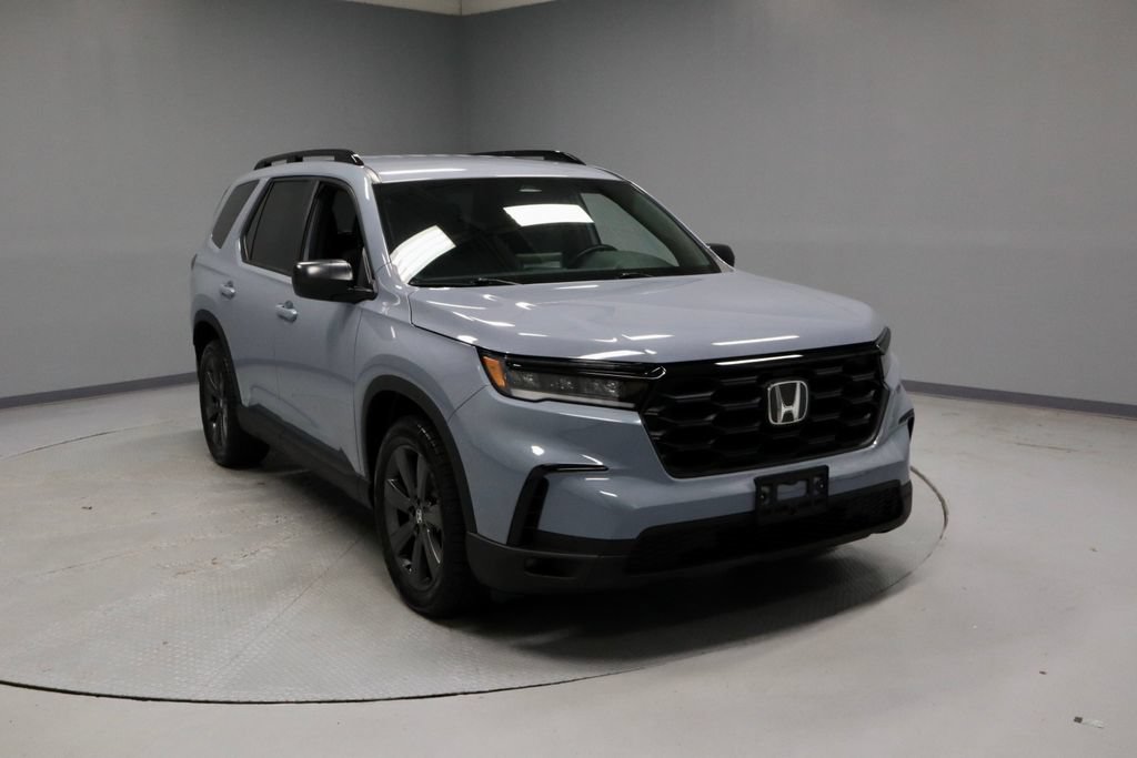 Used 2025 Honda Pilot Sport