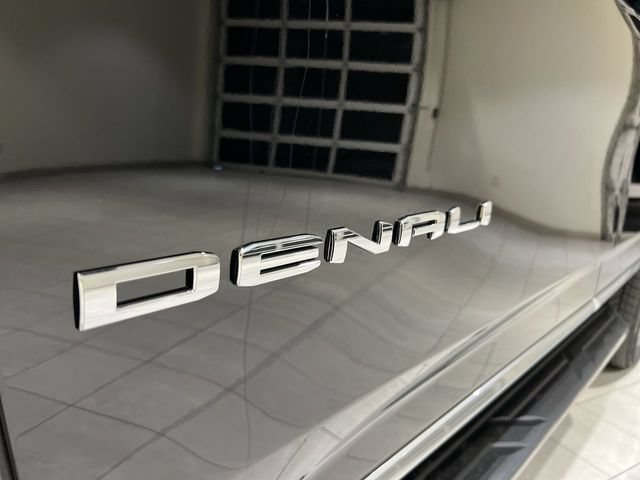 New 2026 GMC Yukon Denali w/ LPO, Floor Liner Package AWD/4WD image 28