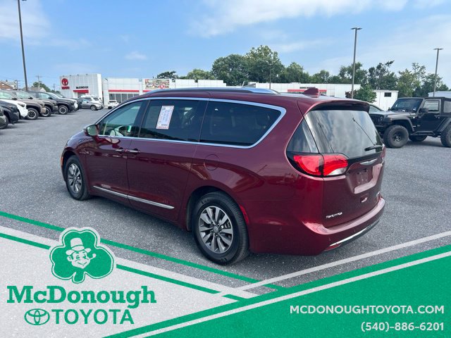 Used 2020 Chrysler Pacifica Limited w/ Advanced Safetytec Group FWD image 6
