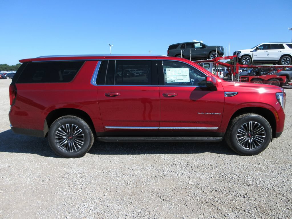 New 2026 GMC Yukon XL Elevation w/ Elevation Premium Package AWD/4WD image 3