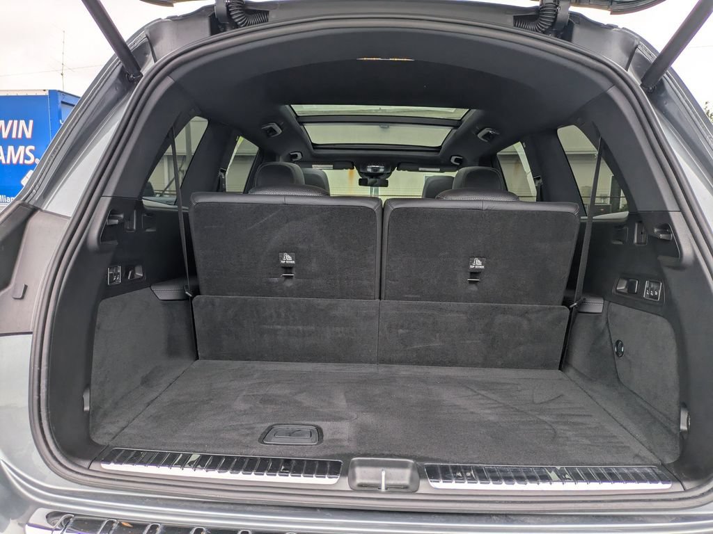 Used 2025 Mercedes-Benz GLS 450 4MATIC image 13
