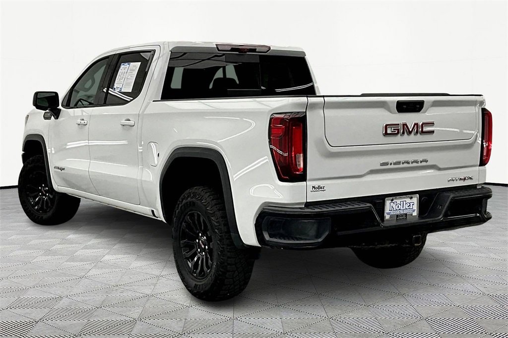 Used 2023 GMC Sierra 1500 AT4X image 13