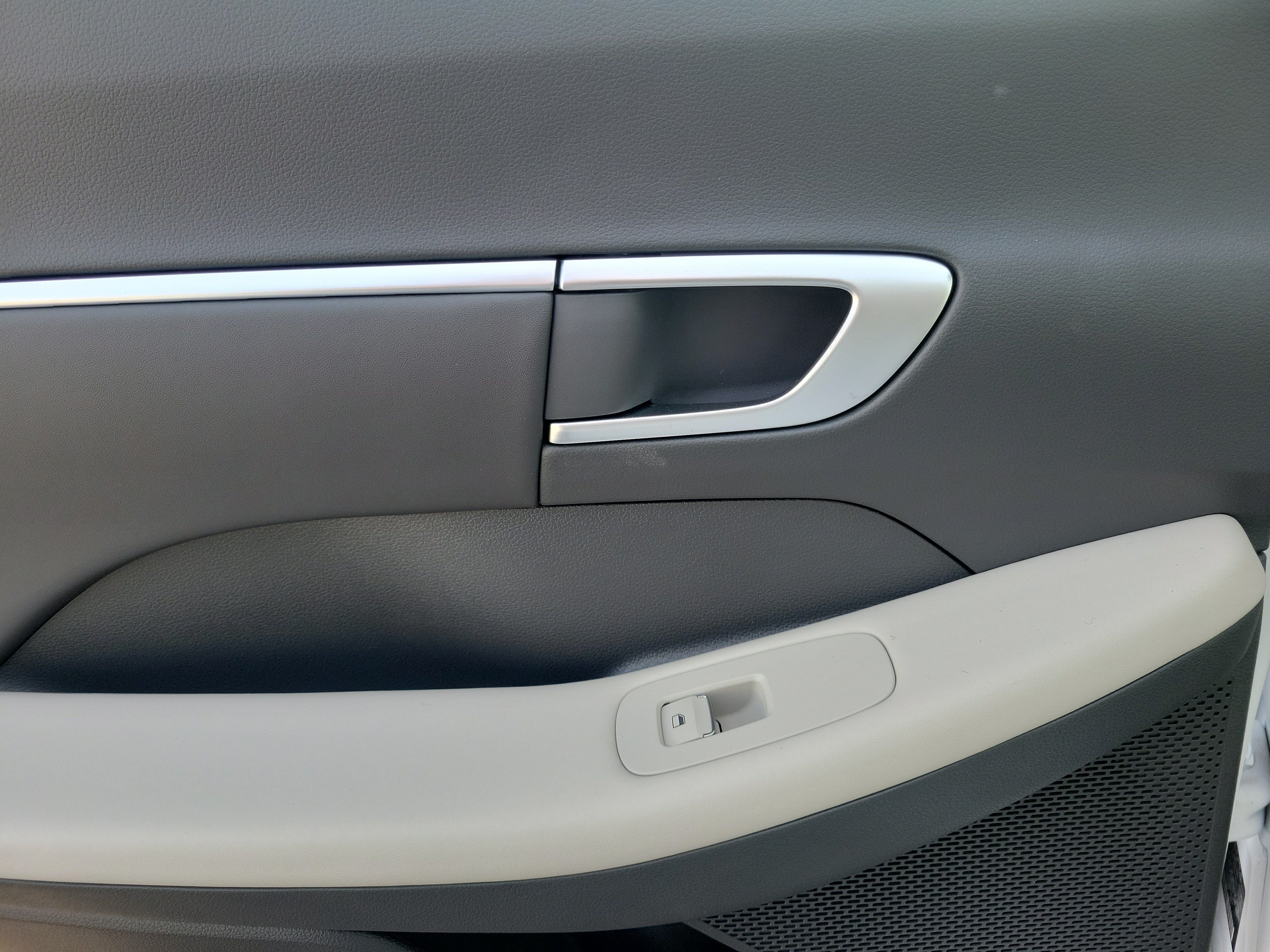 New 2025 Hyundai Sonata SEL FWD image 12