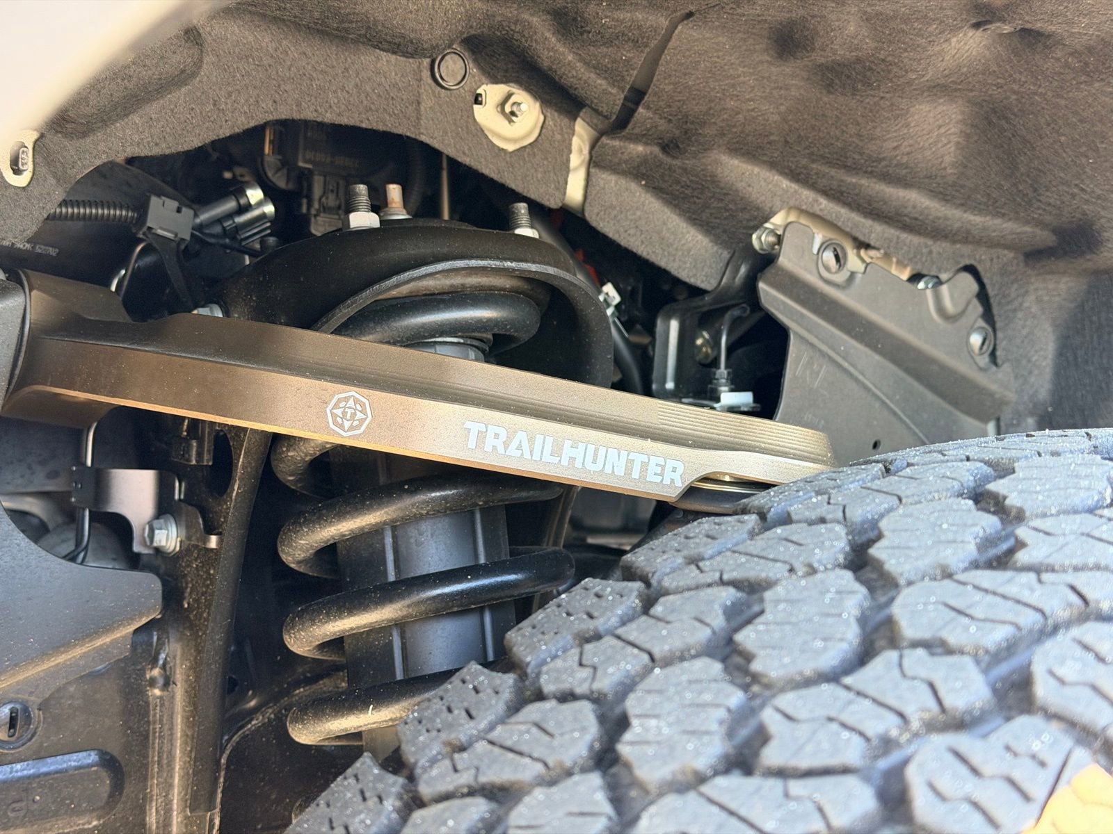 Used 2025 Toyota Tacoma Trailhunter AWD/4WD image 13