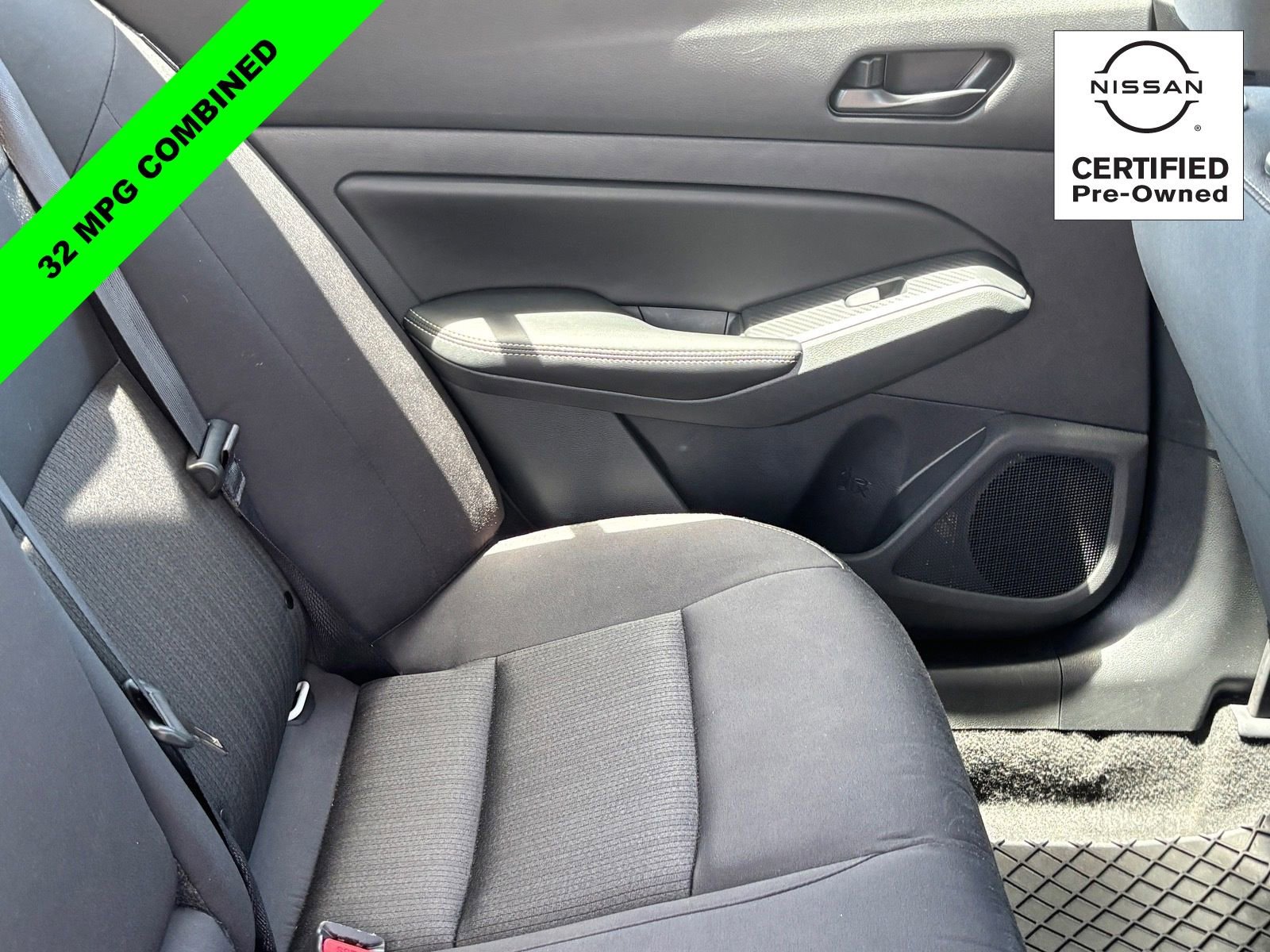 Certified 2025 Nissan Altima 2.5 SV FWD image 11