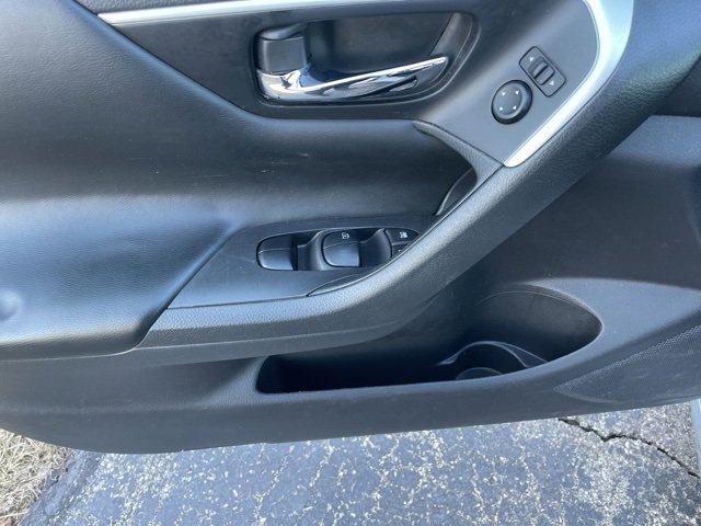 Used 2017 Nissan Altima 2.5 SV image 11