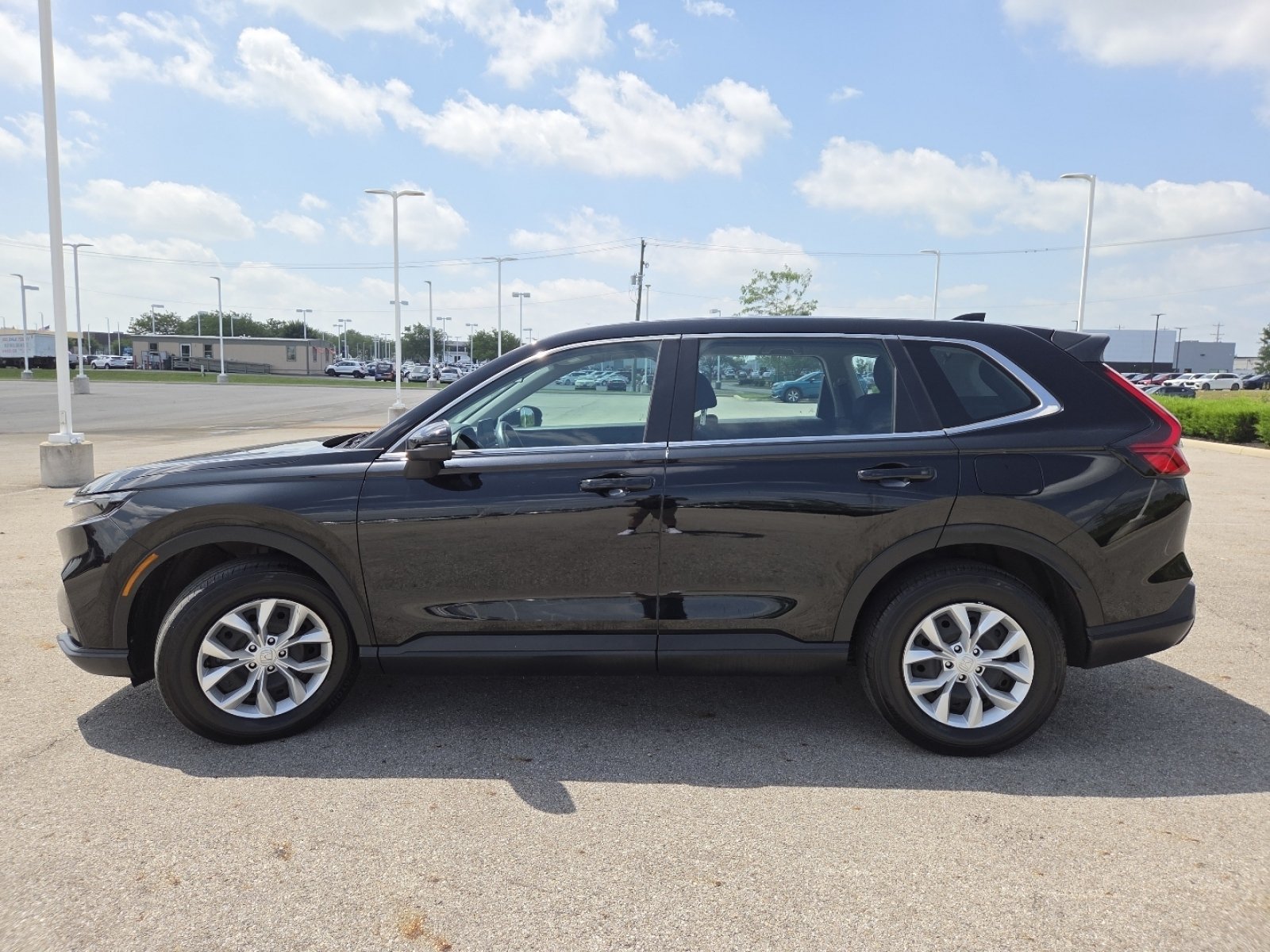 Used 2024 Honda CR-V LX image 14