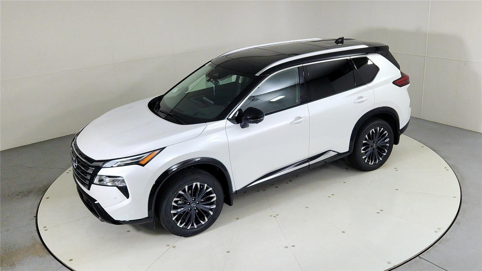 New 2026 Nissan Rogue Platinum w/ Platinum Premium Package image 42