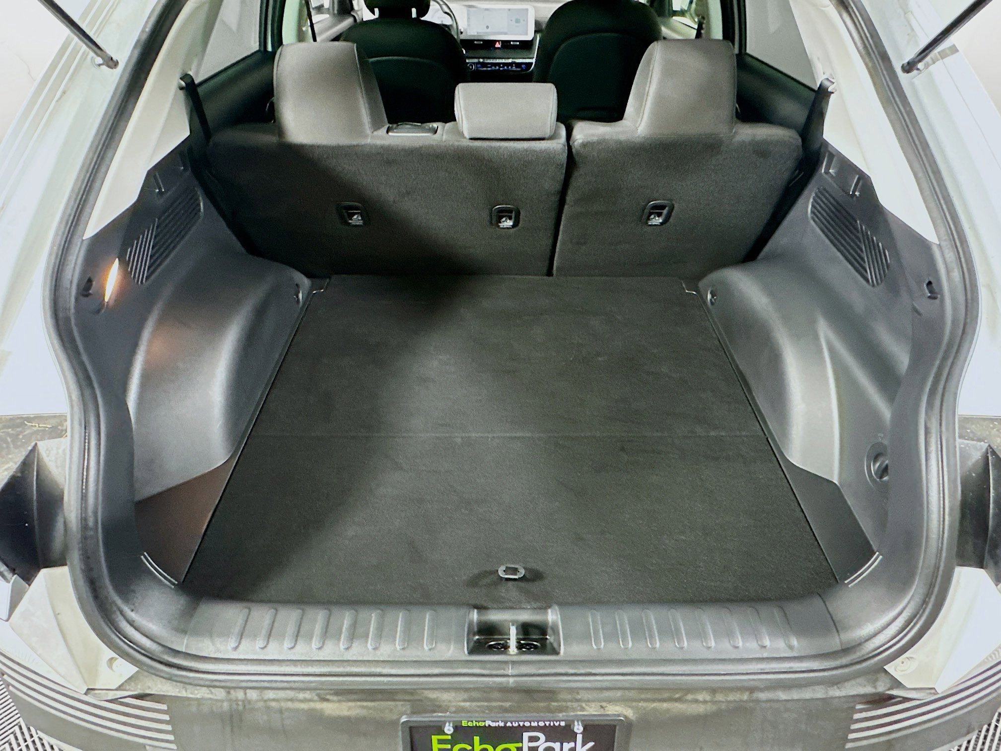 Used 2024 Hyundai Ioniq 5 SE image 28