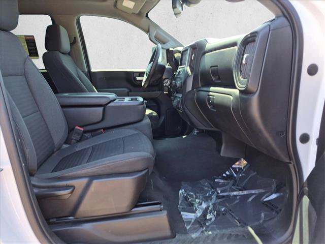 Used 2022 Chevrolet Silverado 2500 Custom w/ Custom Convenience Package AWD/4WD image 23