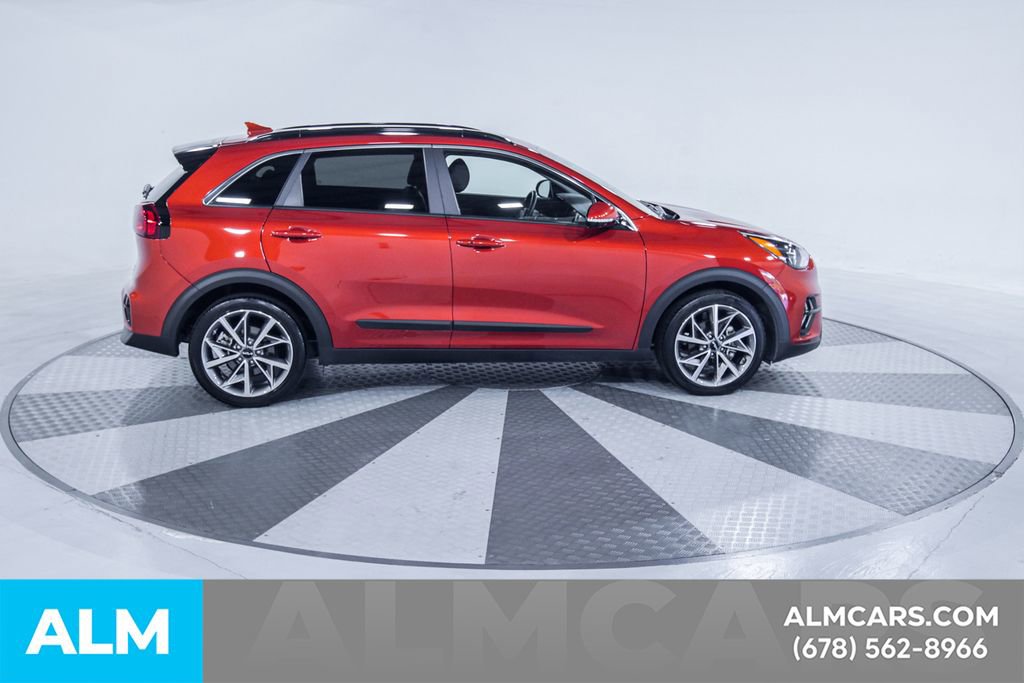 Used 2022 Kia Niro Touring Special Edition image 12