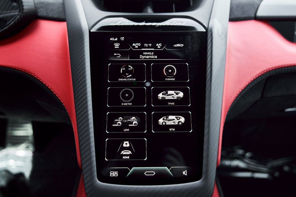Used 2025 Lamborghini Revuelto image 67
