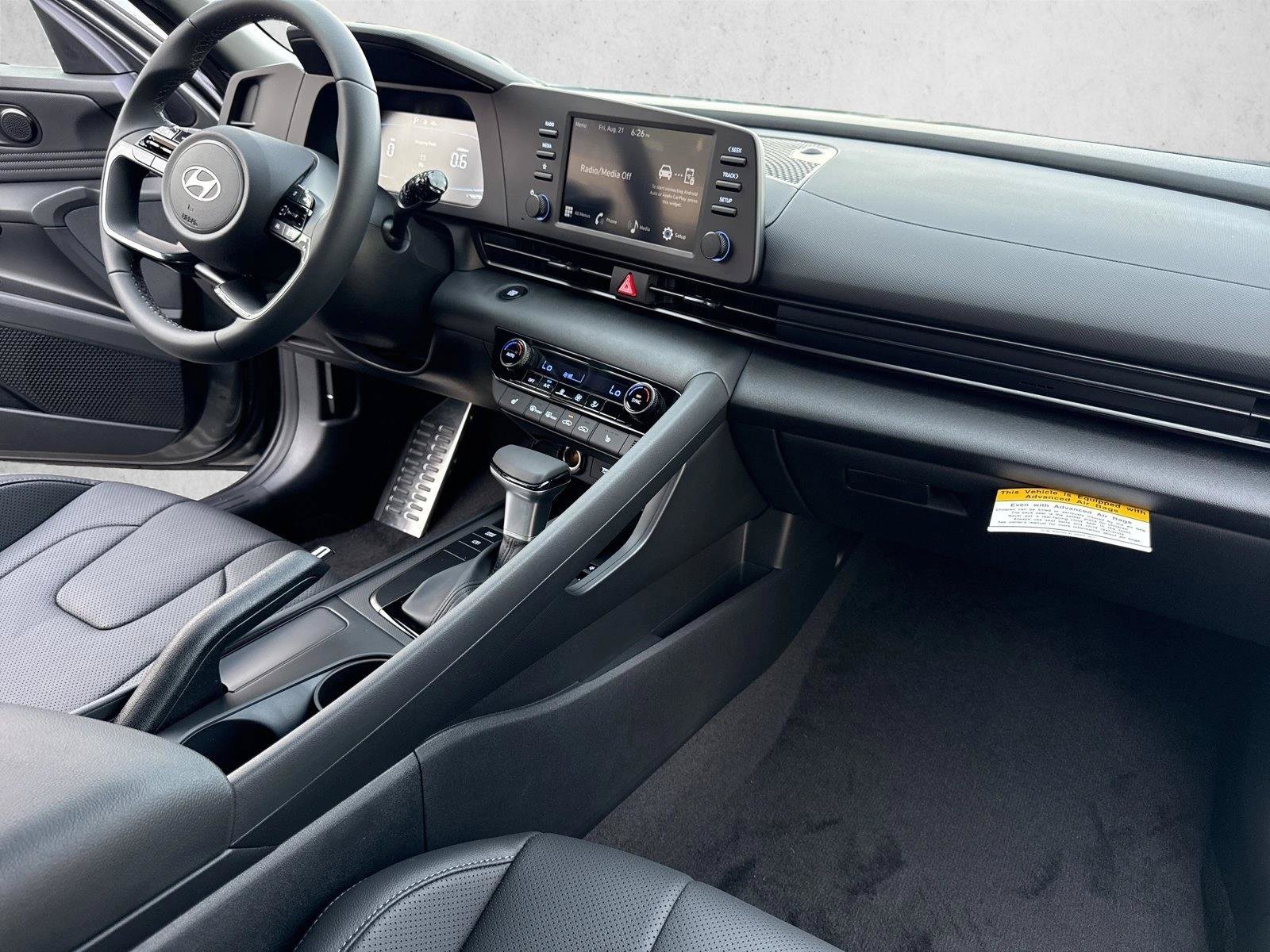 New 2026 Hyundai Elantra SEL Sport FWD image 22