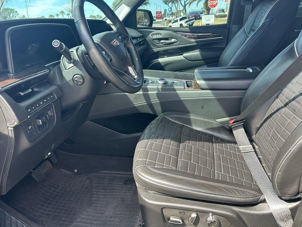 Certified 2023 Cadillac Escalade ESV Sport Platinum image 13
