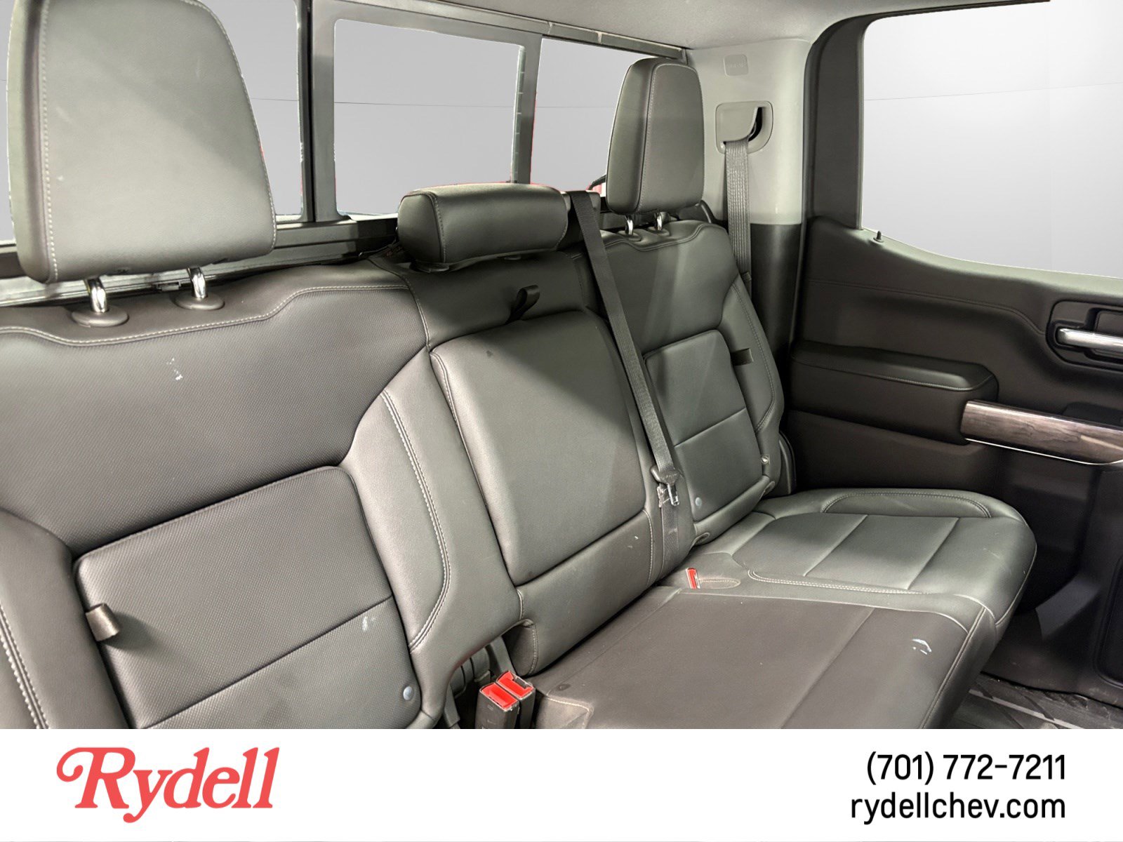 Used 2019 Chevrolet Silverado 1500 LTZ AWD/4WD image 17
