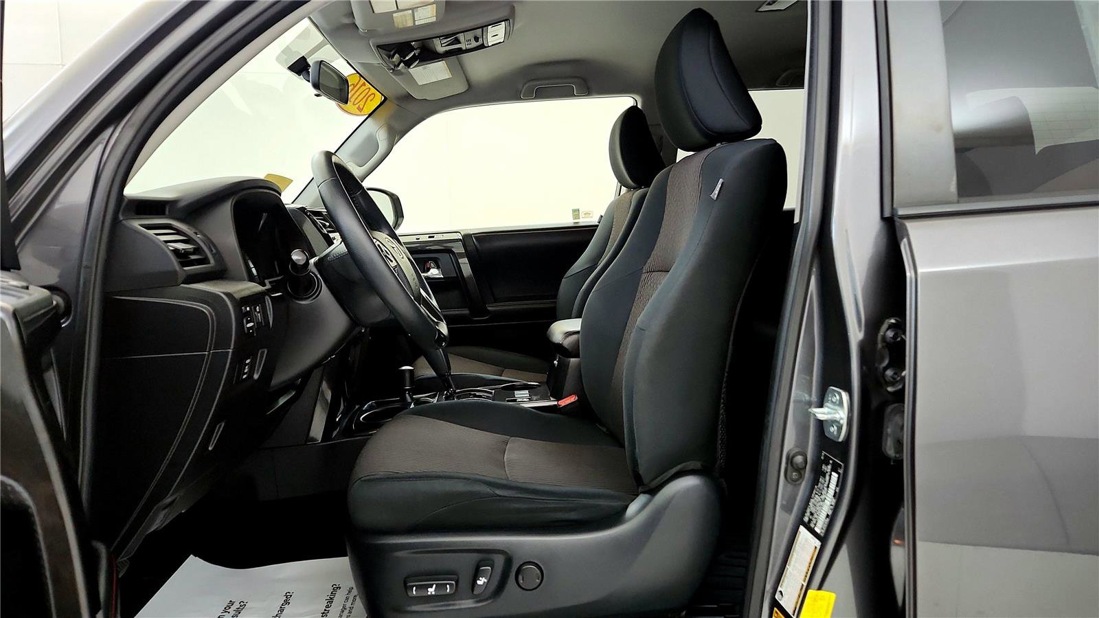Used 2016 Toyota 4Runner Trail w/ Four Season Floor Mat Package image 24