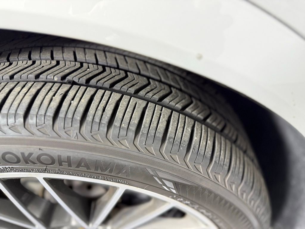 Certified 2021 Porsche Cayenne image 11