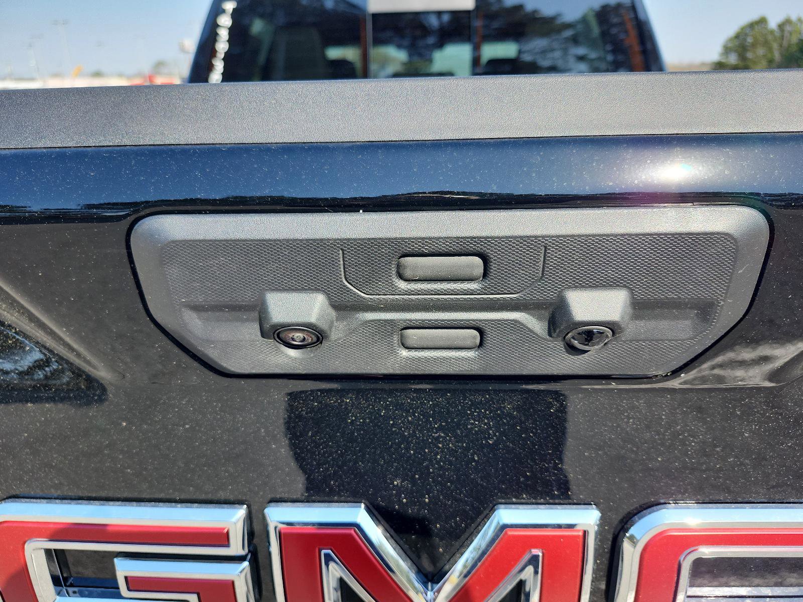 New 2026 GMC Sierra 1500 AT4 w/ AT4 Premium Package image 9