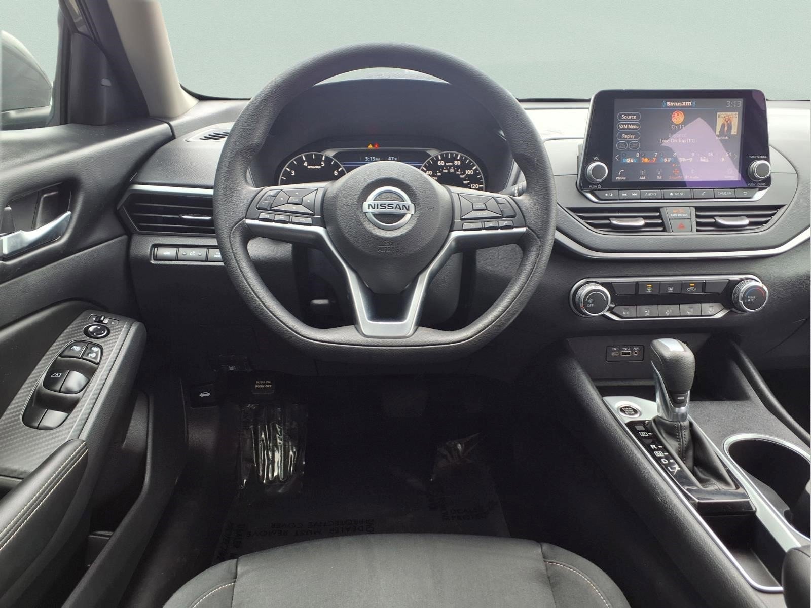 Certified 2022 Nissan Altima 2.5 SV FWD image 16