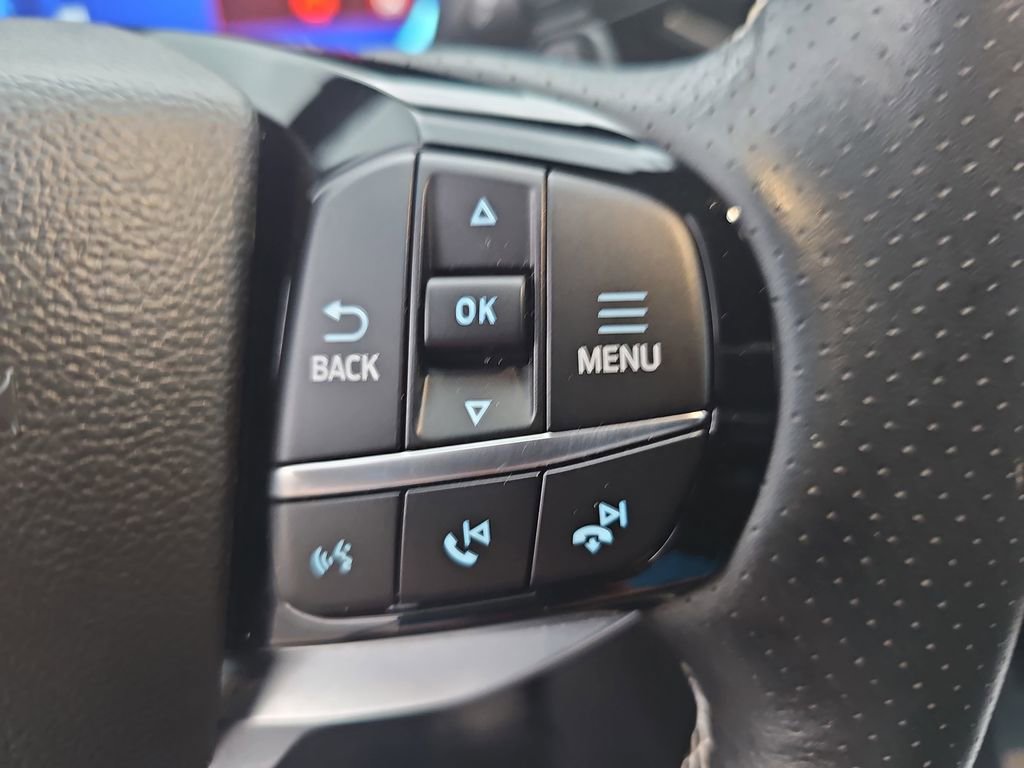 Used 2023 Ford Explorer ST w/ Equipment Group 401A AWD/4WD image 18