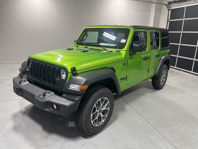New 2025 Jeep Wrangler Sport S image 3