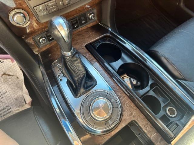 Used 2012 INFINITI QX56 4WD w/ Deluxe Touring Pkg image 28