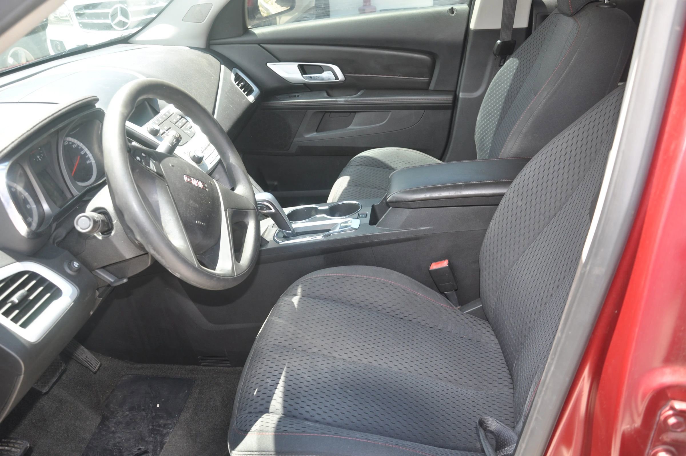 Used 2011 GMC Terrain SLE FWD image 20