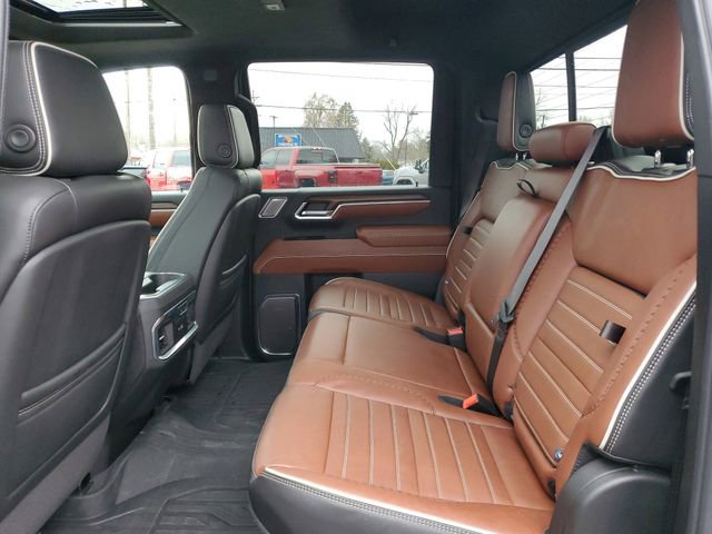 Used 2024 GMC Sierra 3500 Denali Ultimate image 28