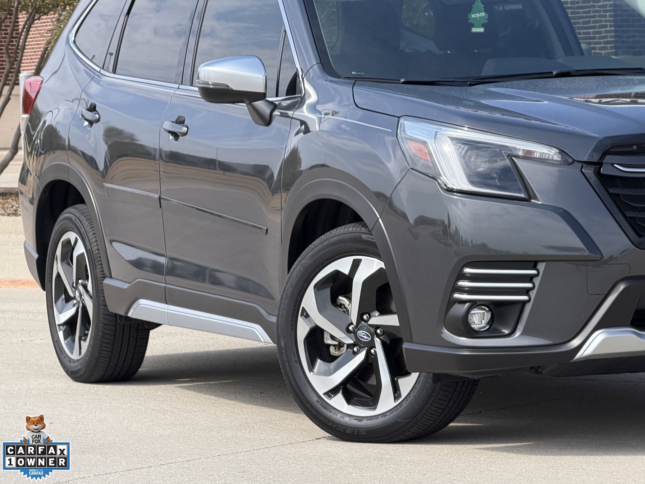 Used 2024 Subaru Forester Touring w/ Convenience Package AWD/4WD image 10