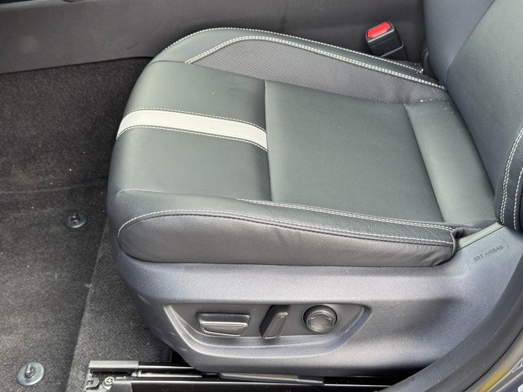 Used 2026 Toyota Camry SE w/ Multimedia Upgrade Package FWD image 23