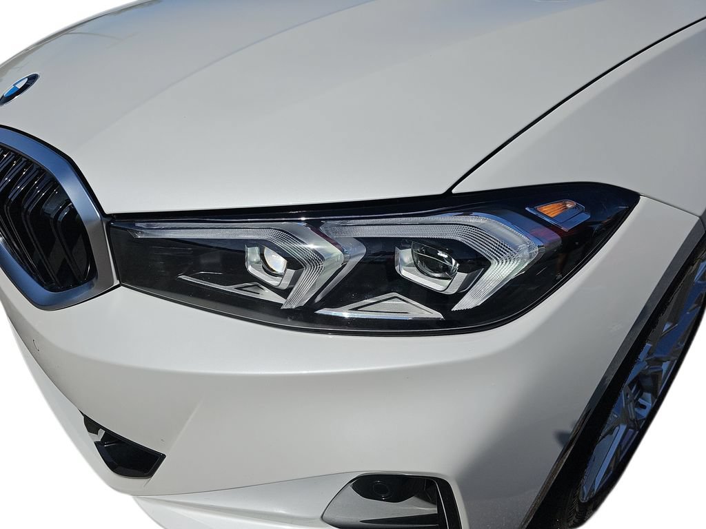 Used 2026 BMW 330i Sedan RWD image 32