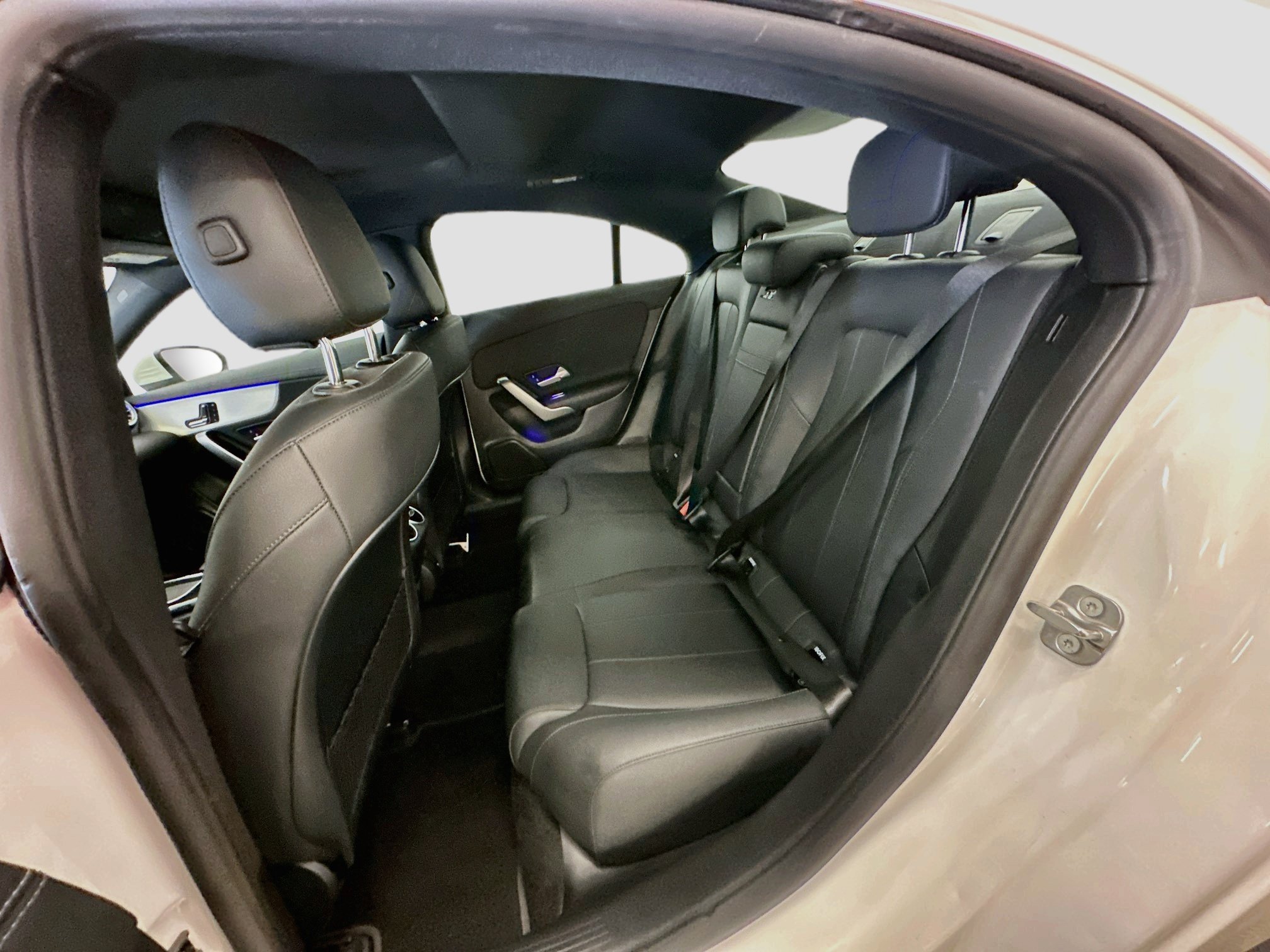 Used 2025 Mercedes-Benz CLA 250 4MATIC image 29