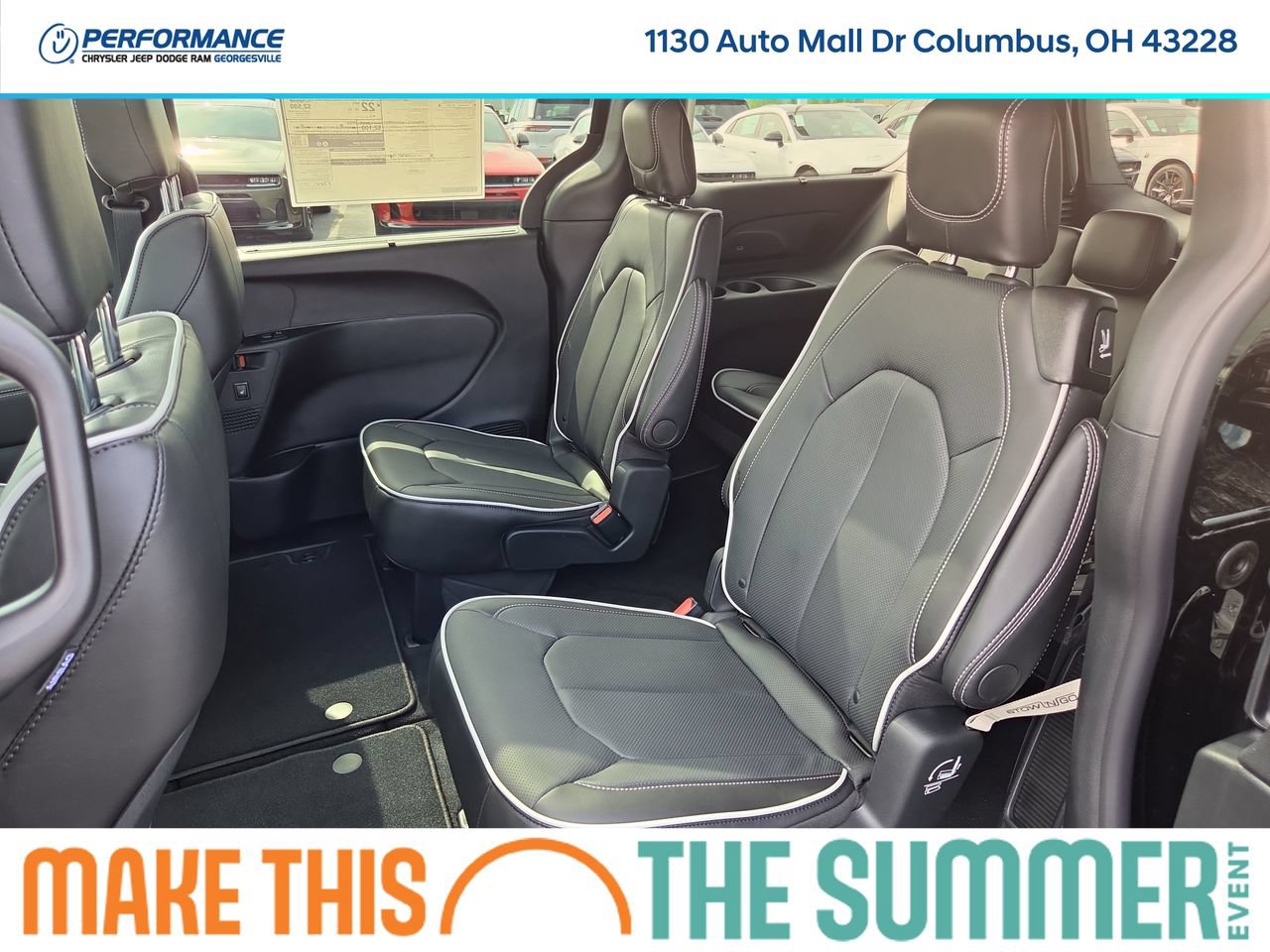 New 2027 Chrysler Pacifica Limited FWD image 17